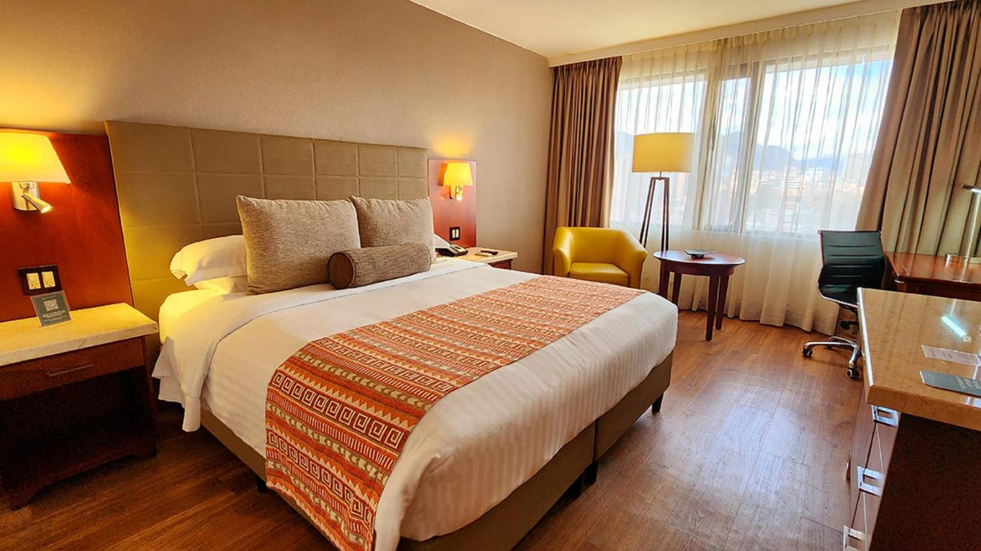 Bogota Plaza Hotel Eksteriør bilde A room at the hotel