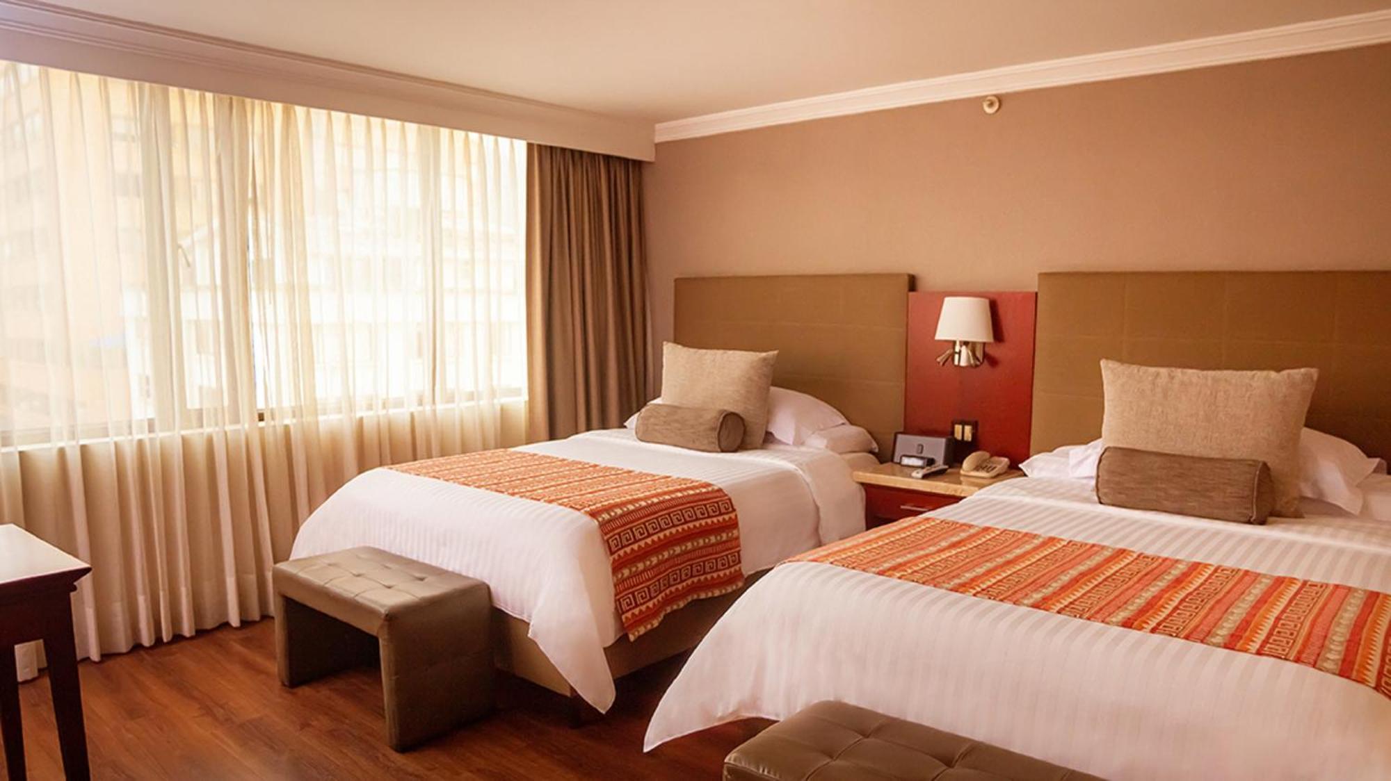 Bogota Plaza Hotel Eksteriør bilde A room at the hotel